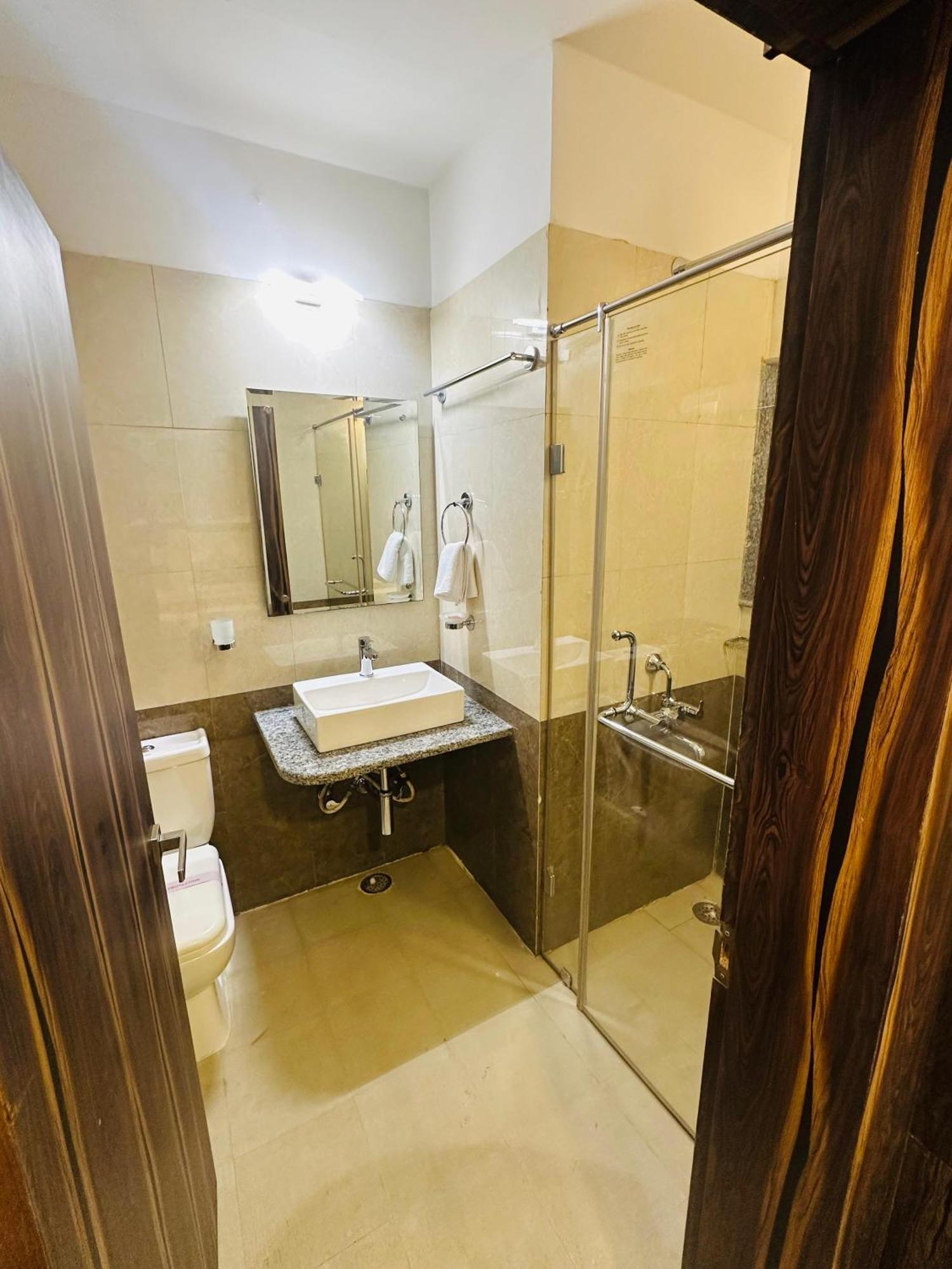 Hotel The Grand Agastya Kaohni Εξωτερικό φωτογραφία