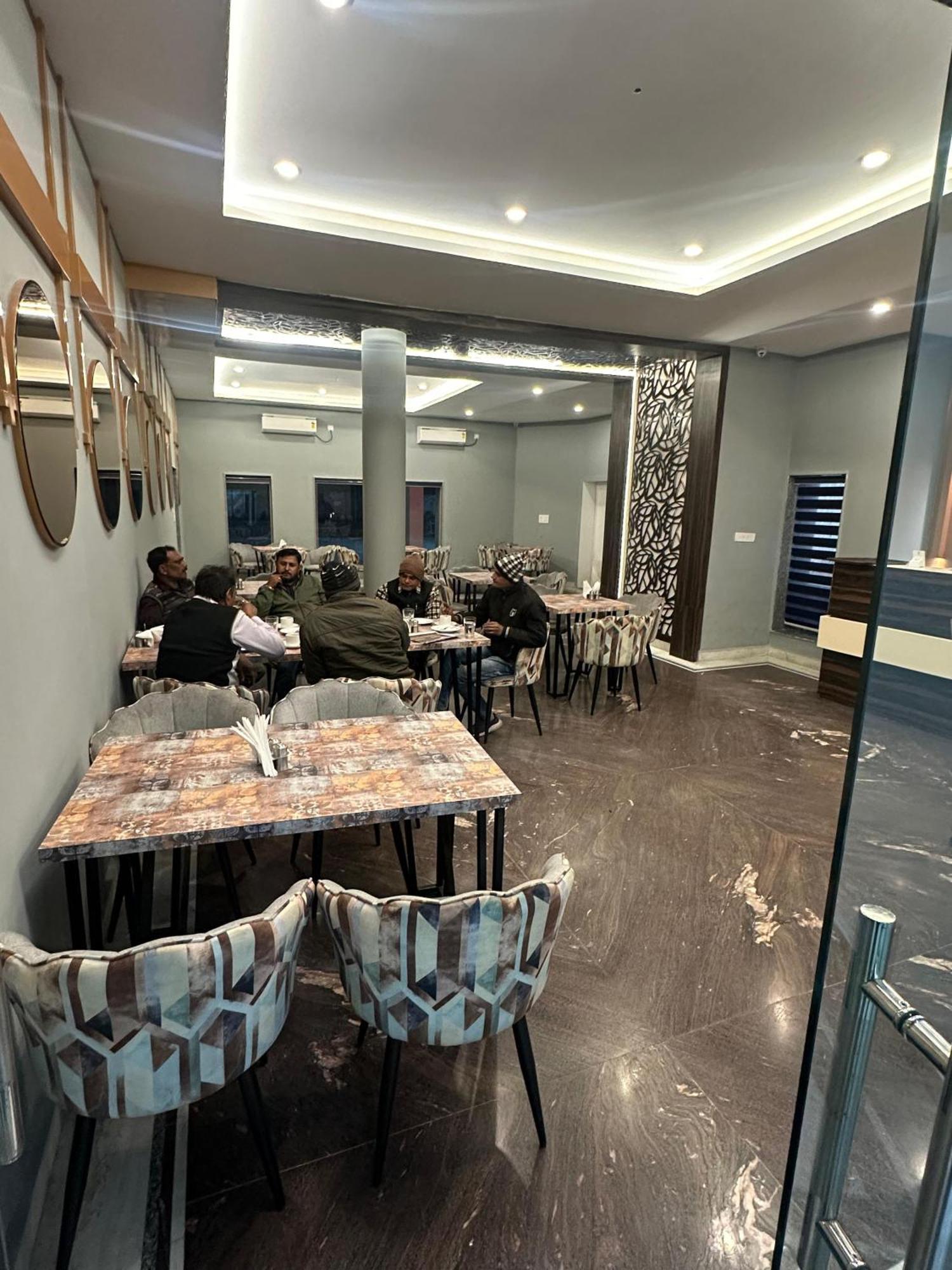 Hotel The Grand Agastya Kaohni Εξωτερικό φωτογραφία